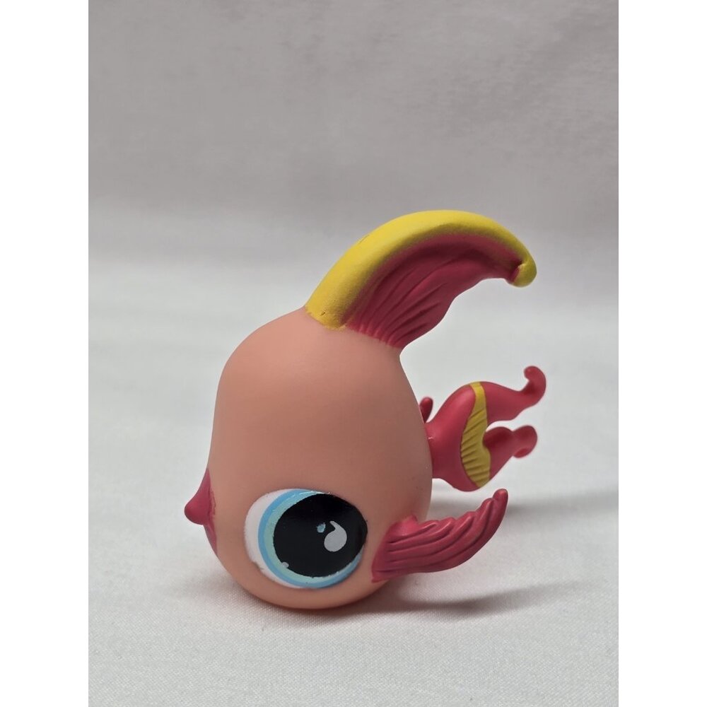 Littlest Pet Shop LPS Pink Angel Fish #644 Hasbro